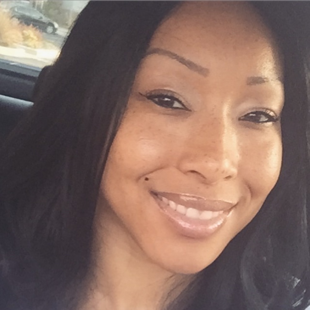 Meet your Posher, Desiree